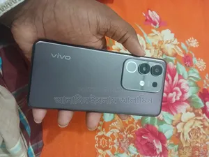 Vivo Y29 128 GB