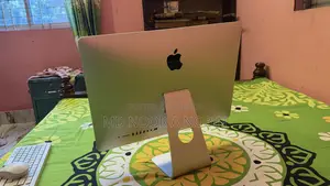 Desktop Computer Apple iMac 16GB Intel Core i5 SSD 256GB