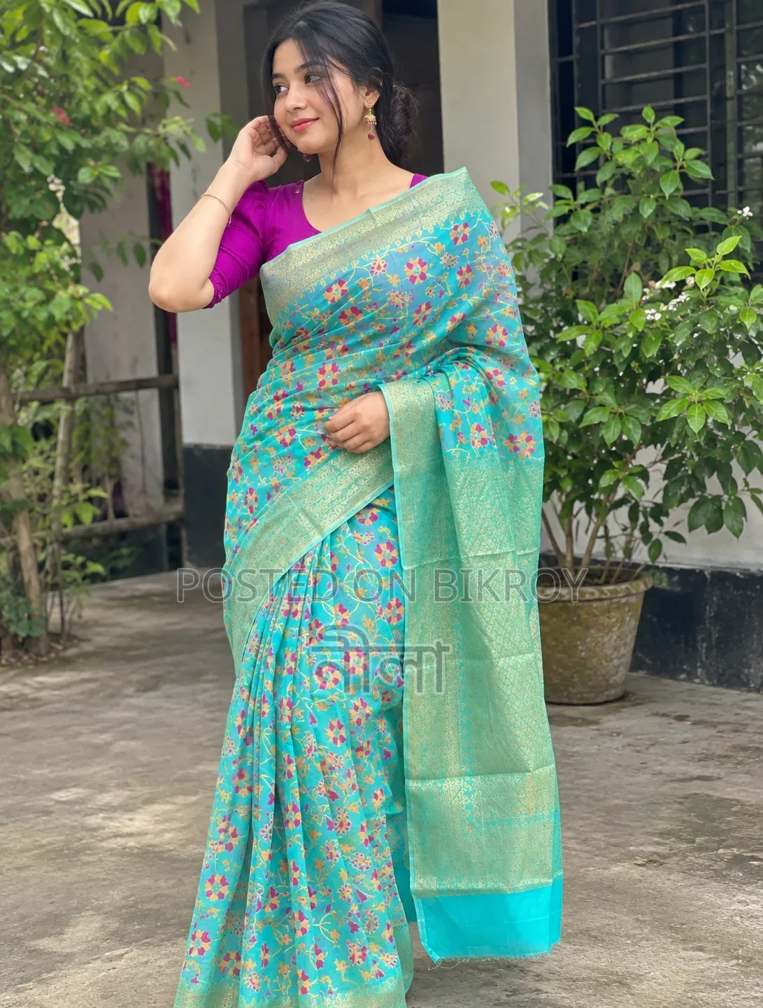 Women's Half Silk Hand Printed Stylish Multi Color Saree
