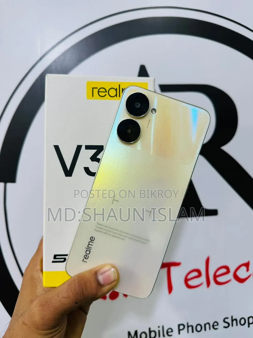 Realme V30 128 GB Gold