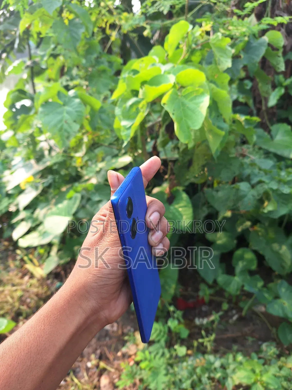 মোটর চলা মোটো জি৮৫ ১২৮ জিবি নীল