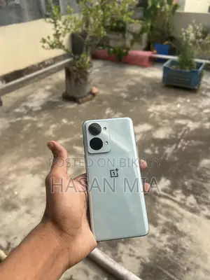 OnePlus Nord 2T 128 GB White