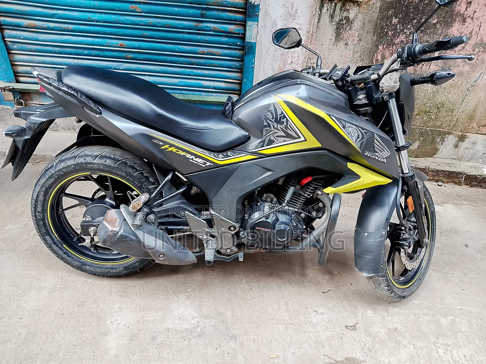 হোন্ডা হর্নেট ২০১৮ গ্রে