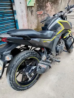 হোন্ডা হর্নেট ২০১৮ গ্রে