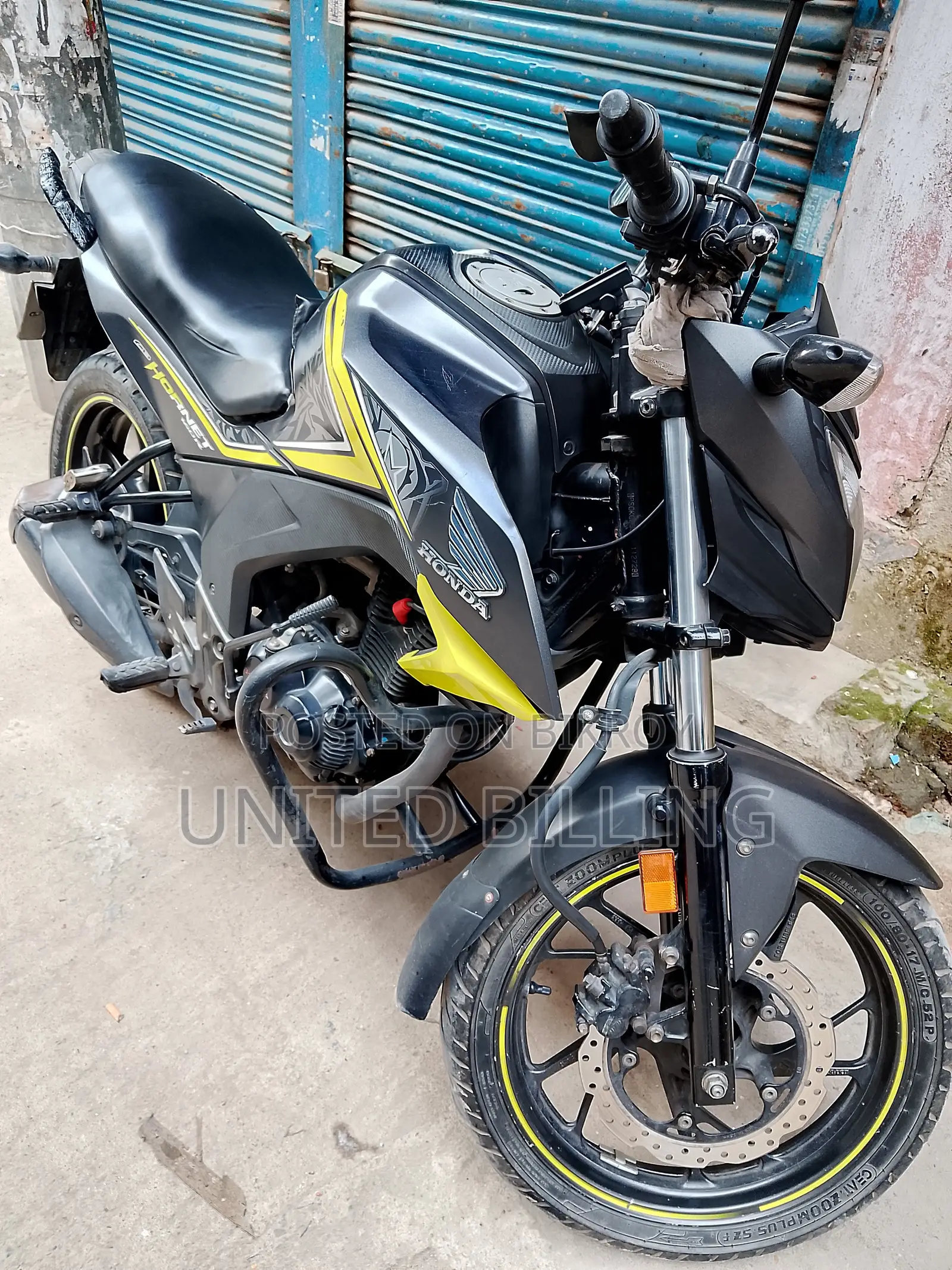 হোন্ডা হর্নেট ২০১৮ গ্রে
