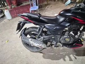 বাজাজ পালসার ১৫০ ২০২১ কালো