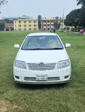 টয়োটা করোল্লা সেডান ২০০৫ হোয়াইট