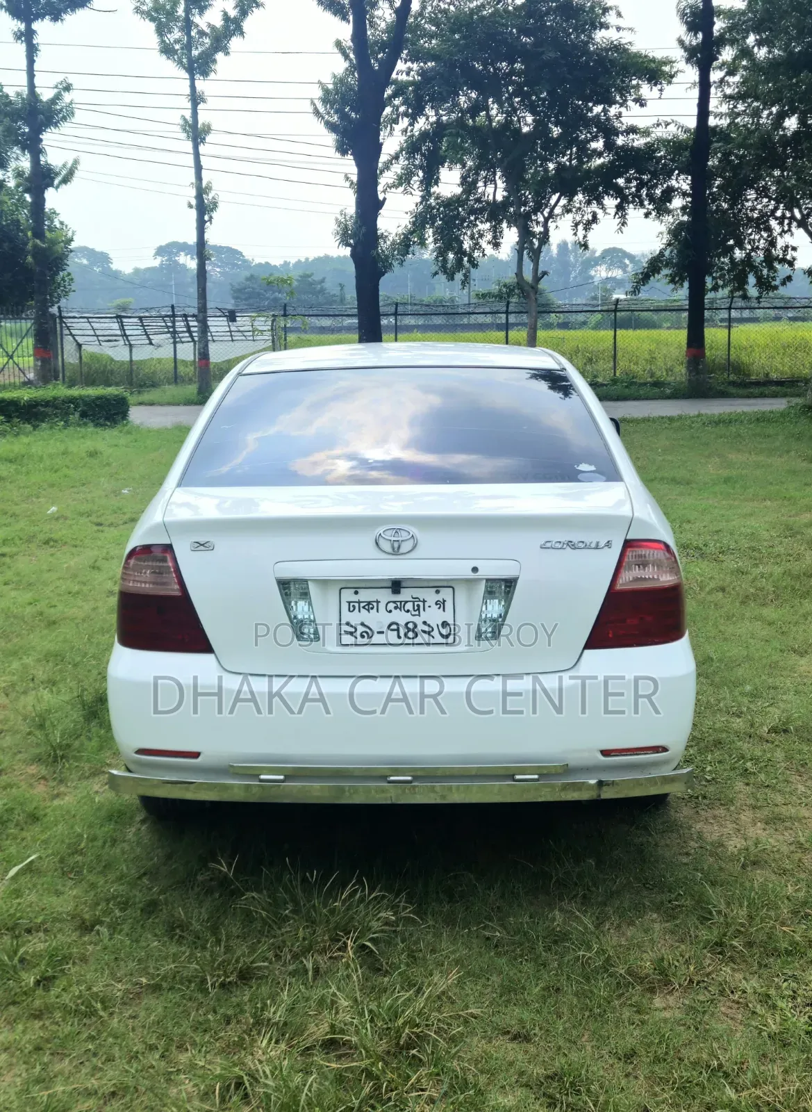 Toyota Corolla Sedan 2005 White