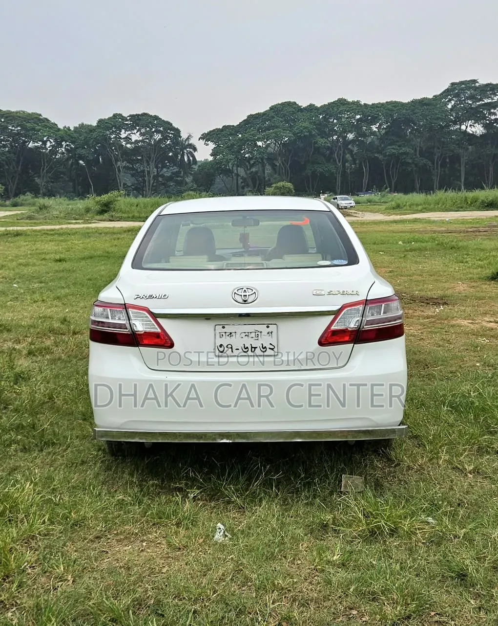 টয়োটা প্রিমিও ১.৫ এফডব্লিউডি ২০১০ পার্ল