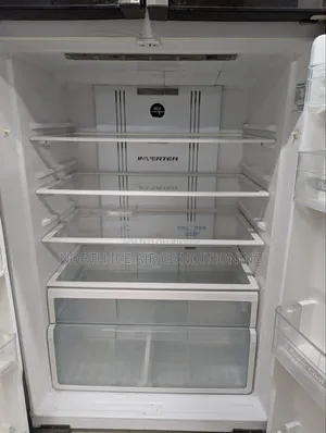 Hitachi Chocolate Color Dual Inverter 586 Ltr.
