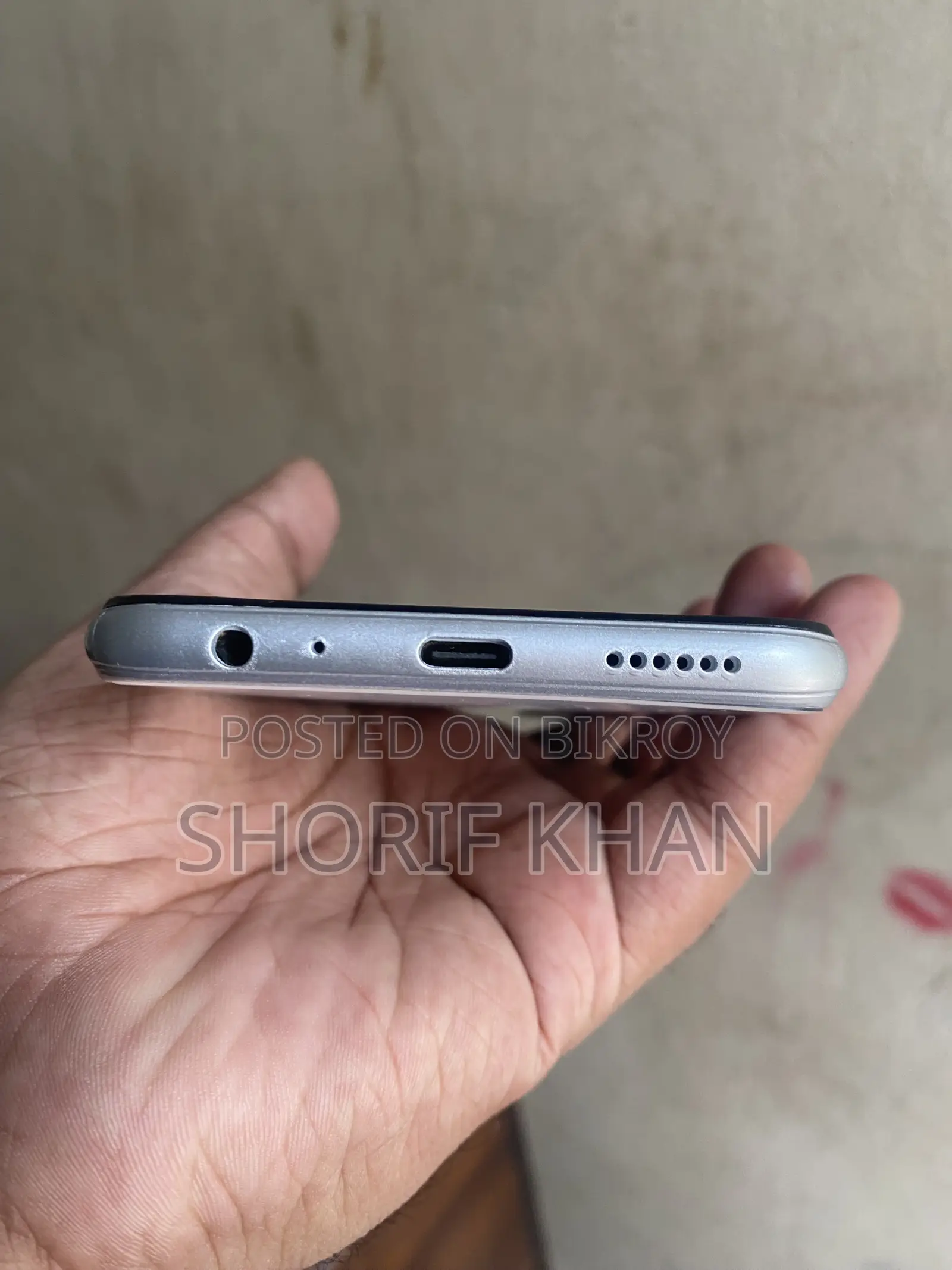 স্যামসাং গ্যালাক্সি এ২২ ৫জি ১২৮ জিবি সাদা