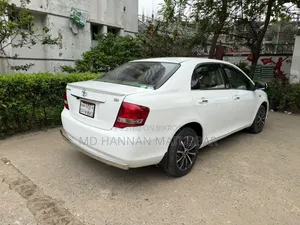 টয়টা একজিও ১.৫ জি টুডব্লিউডি ২০১২ সাদা