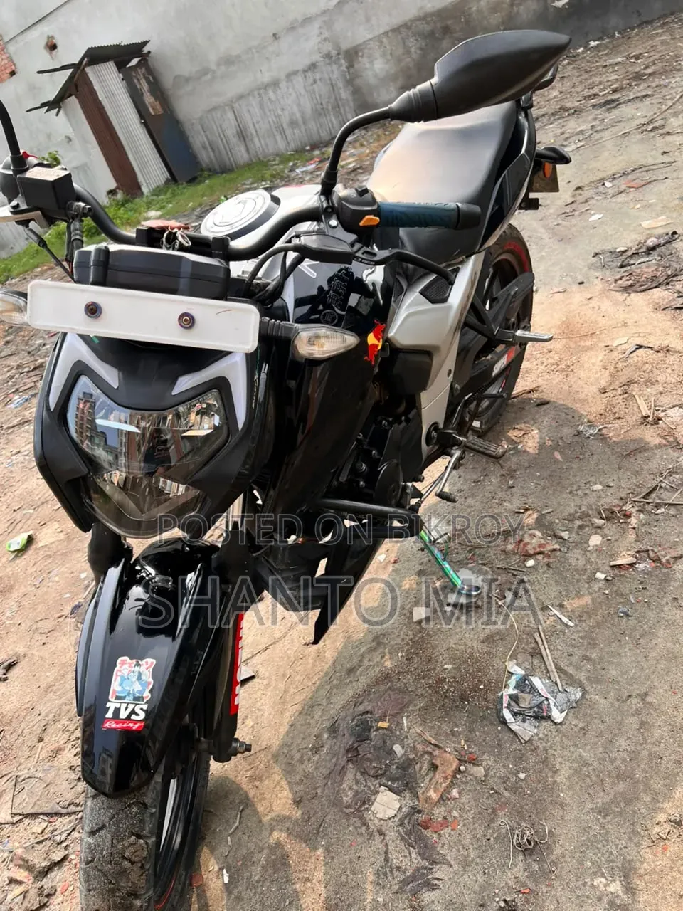 TVS Apache RTR 160 4V Fi 2021 Black