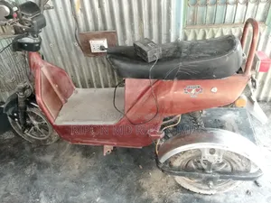 Hero ACHIEVER 2018 Red
