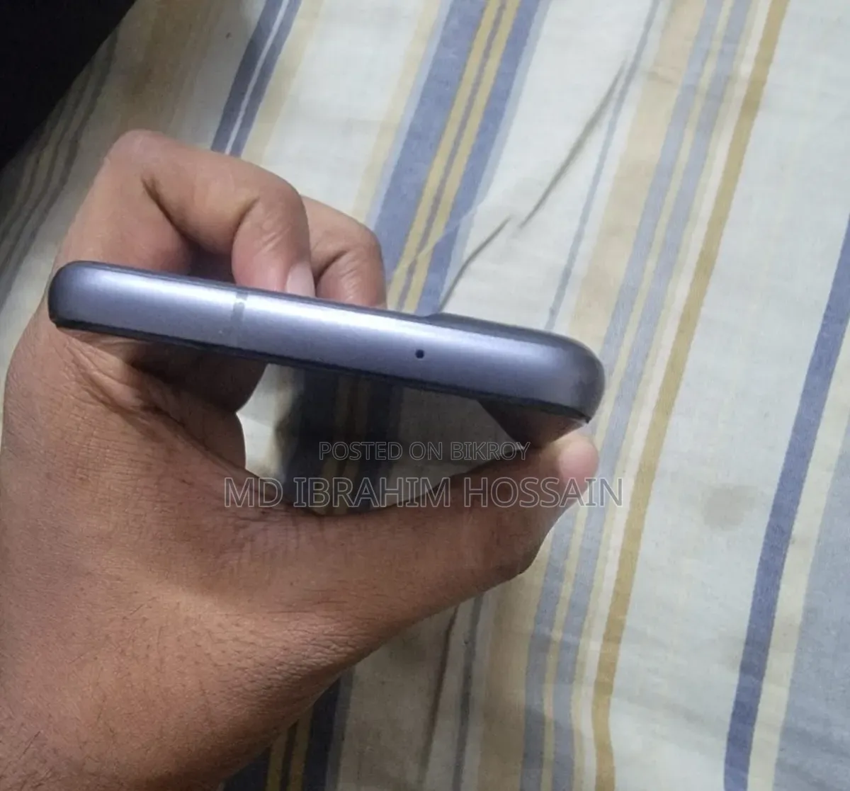 স্যামসাং গ্যালাক্সি এস২১ ৫জি ২৫৬ জিবি ব্ল্যাক
