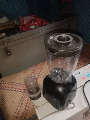 ওয়ালটন ব্লেন্ডার