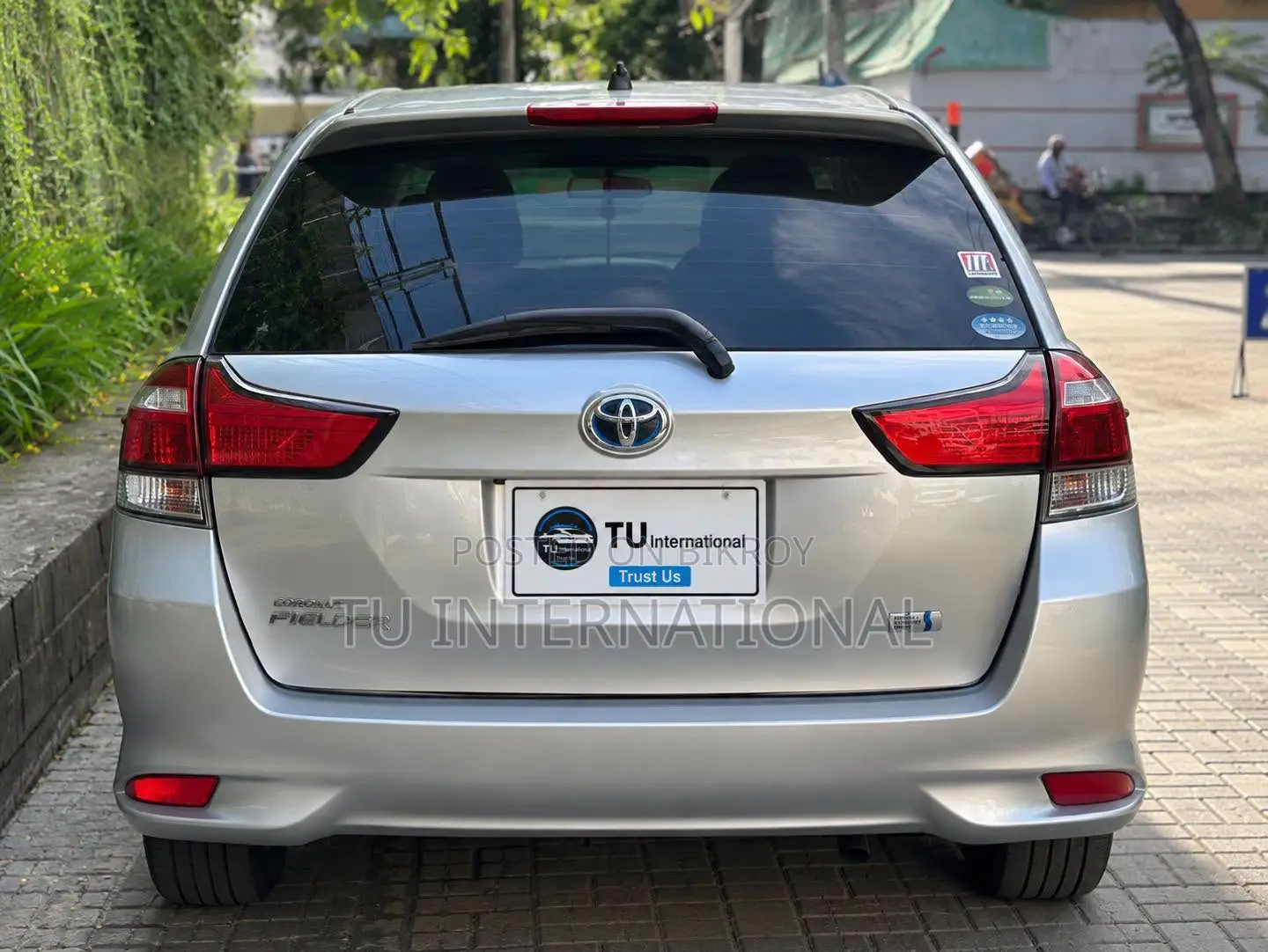 Toyota Corolla Fielder 2018 Silver