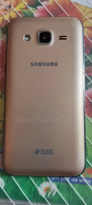 Samsung Galaxy J2 8 GB Gold
