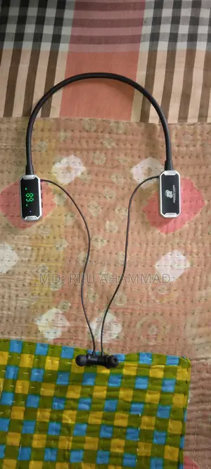 নেকব্যান্ড ব্লুটুথ হেডফোন
