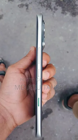 Infinix Note Edge 256 GB Silver