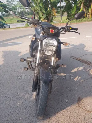 সুজুকি ২০২৩ ব্ল্যাক