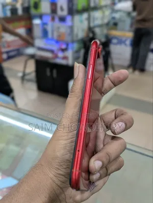 Apple iPhone XR 64 GB Red