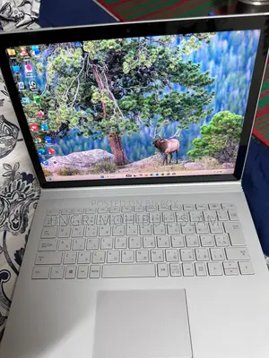 Laptop Microsoft Surface Book 2 8GB Intel Core i5 SSD 256GB
