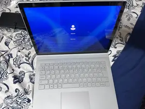 Laptop Microsoft Surface Book 2 8GB Intel Core i5 SSD 256GB