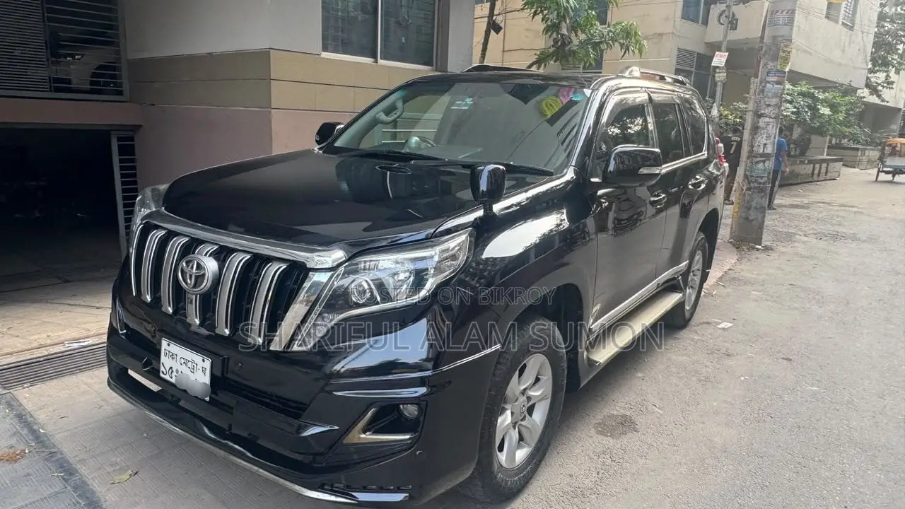 টয়োটা ল্যান্ড ক্রুজার প্রাডো ২০১১ ব্ল্যাক
