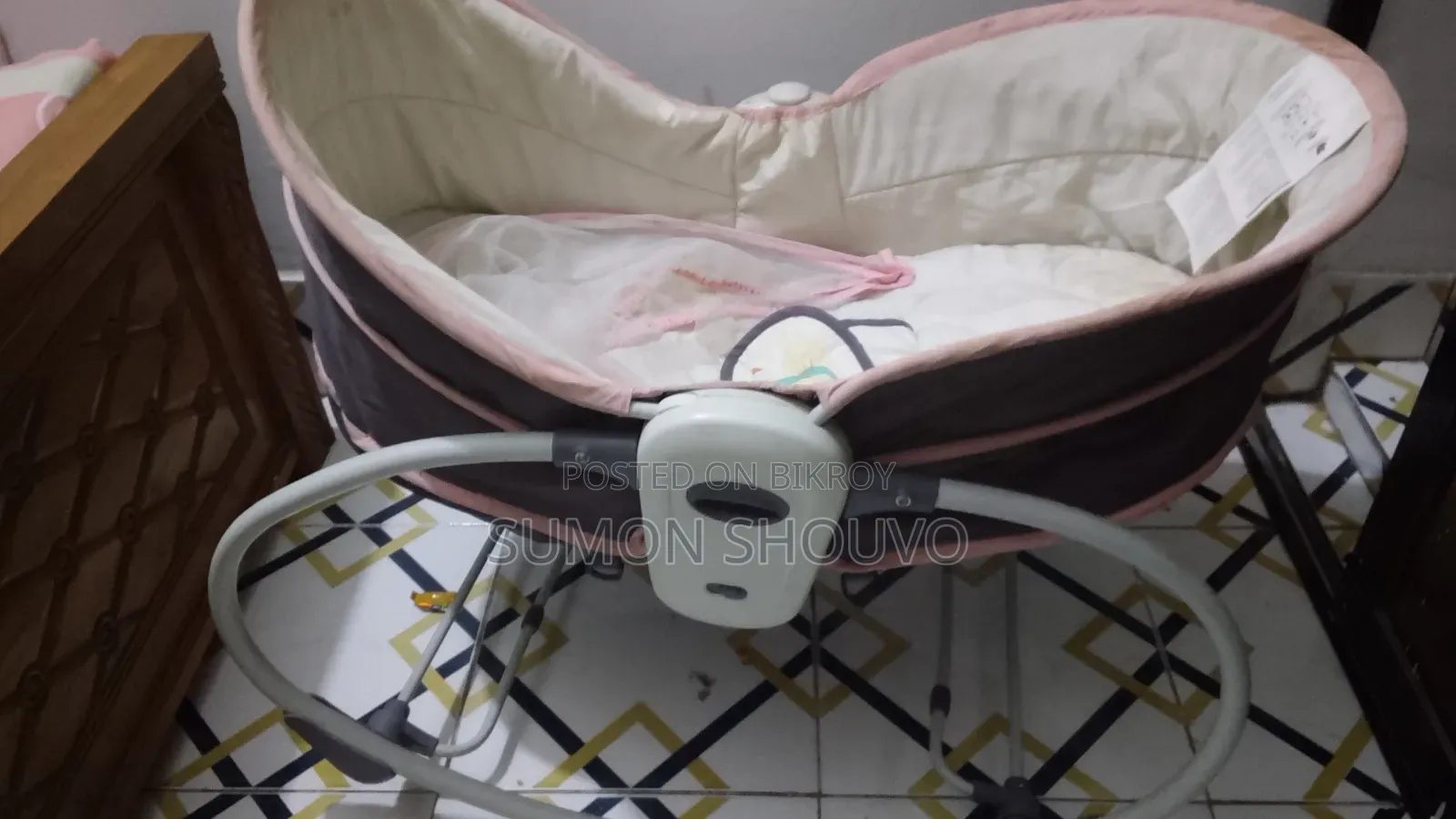 Mastela 5 in 1 Rocker & Bassinet for Sale (Good Condition)