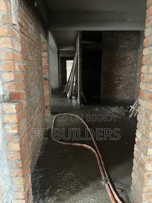 4-bedroom Apartment in Eke Rupshi Bangla, Mirpur for sale