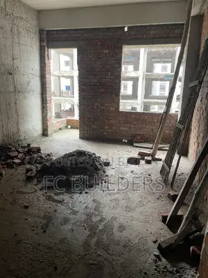 4-bedroom Apartment in Eke Rupshi Bangla, Mirpur for sale