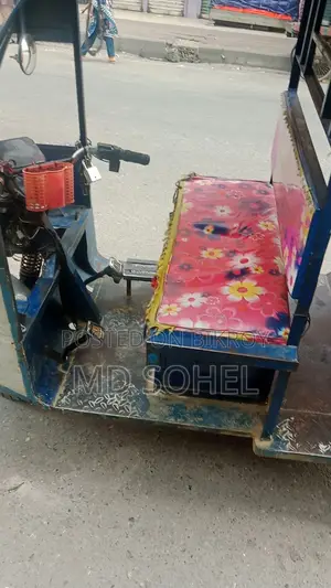 ফ্রেশ কন্ডিশন অটো রিকশা