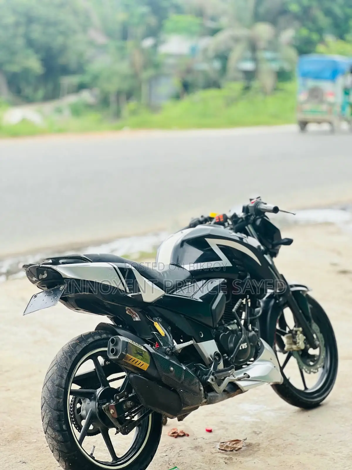 TVS Apache RTR 160 4V 2021 Black
