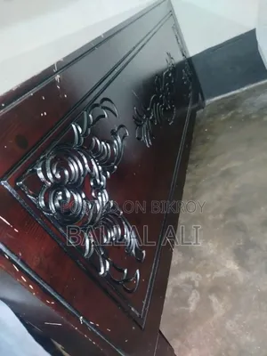 ছোট বক্স খাট