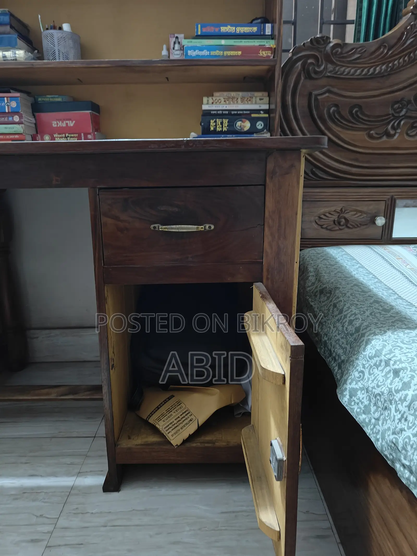 Chittagong Shilkoroi Wood Reading Table for Sale