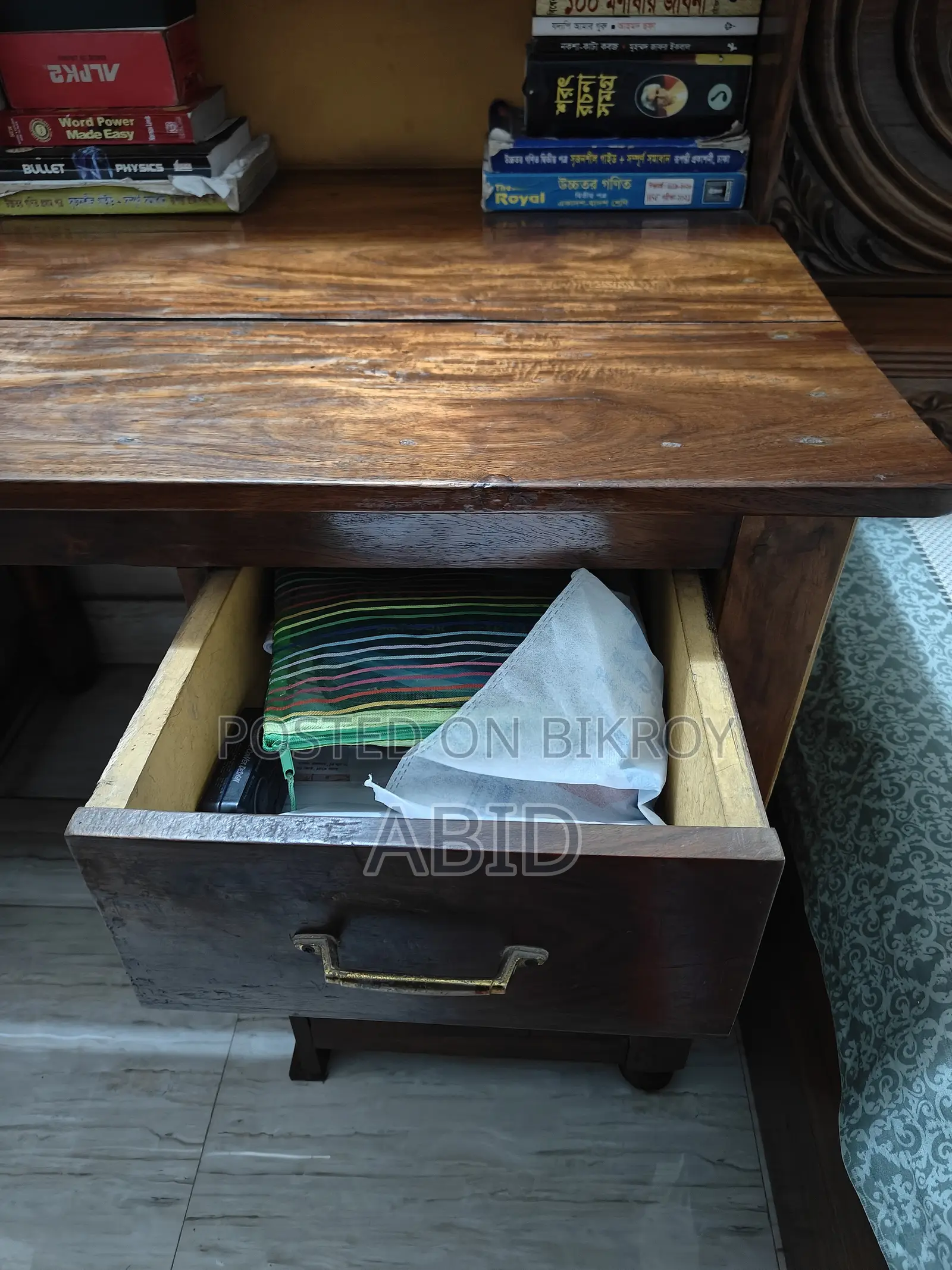Chittagong Shilkoroi Wood Reading Table for Sale
