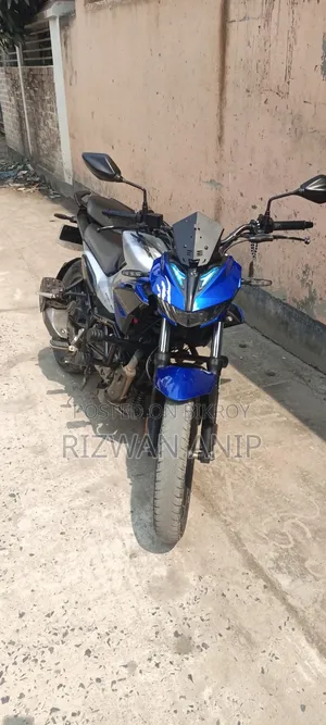 Hero Xtreme 125R 2025 Silver