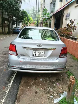 Toyota Axio 2012 Silver