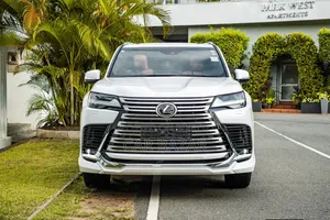 New Lexus LX 600 2022 White