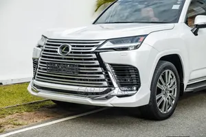 New Lexus LX 600 2022 White