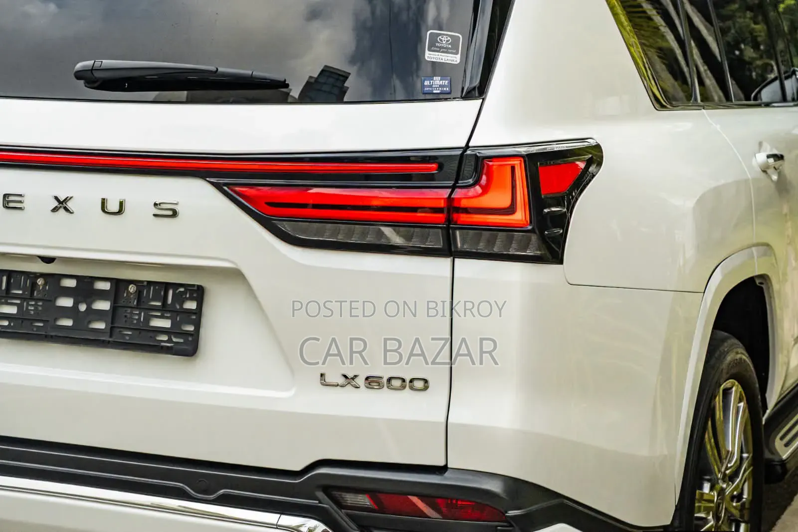 New Lexus LX 600 2022 White