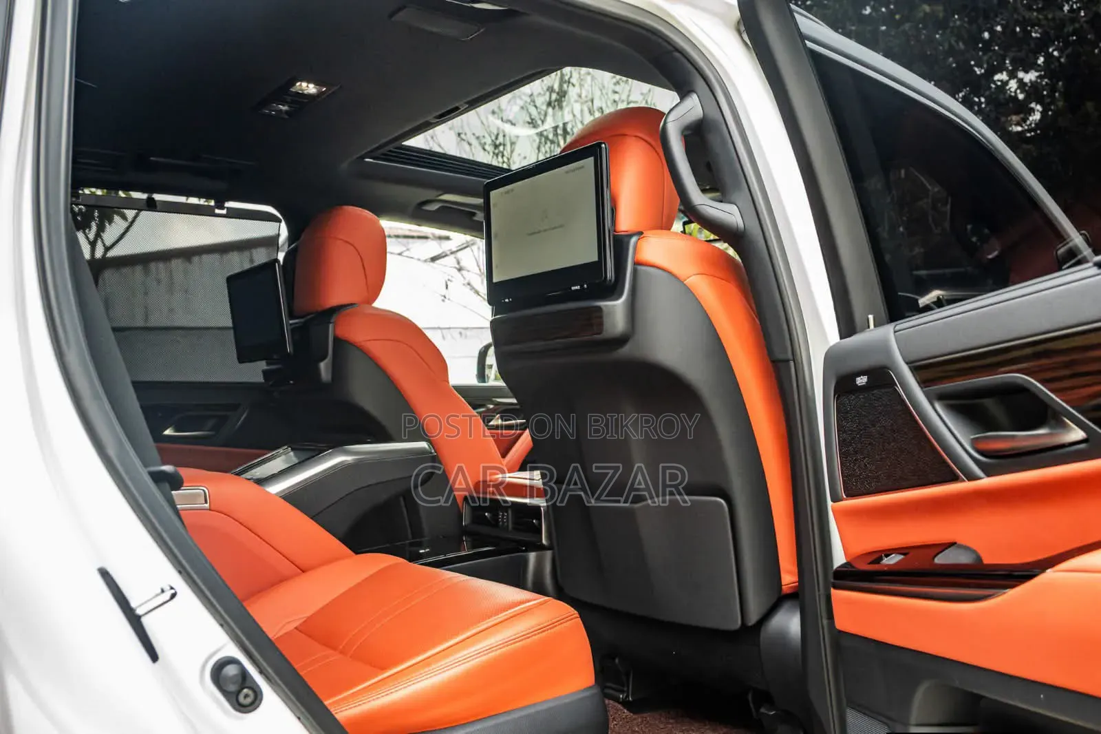New Lexus LX 600 2022 White