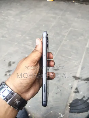 Apple iPhone 11 128 GB