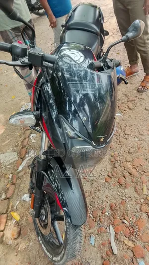 New Bajaj Pulsar 150 2022 Red