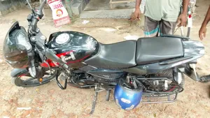 New Bajaj Pulsar 150 2022 Red