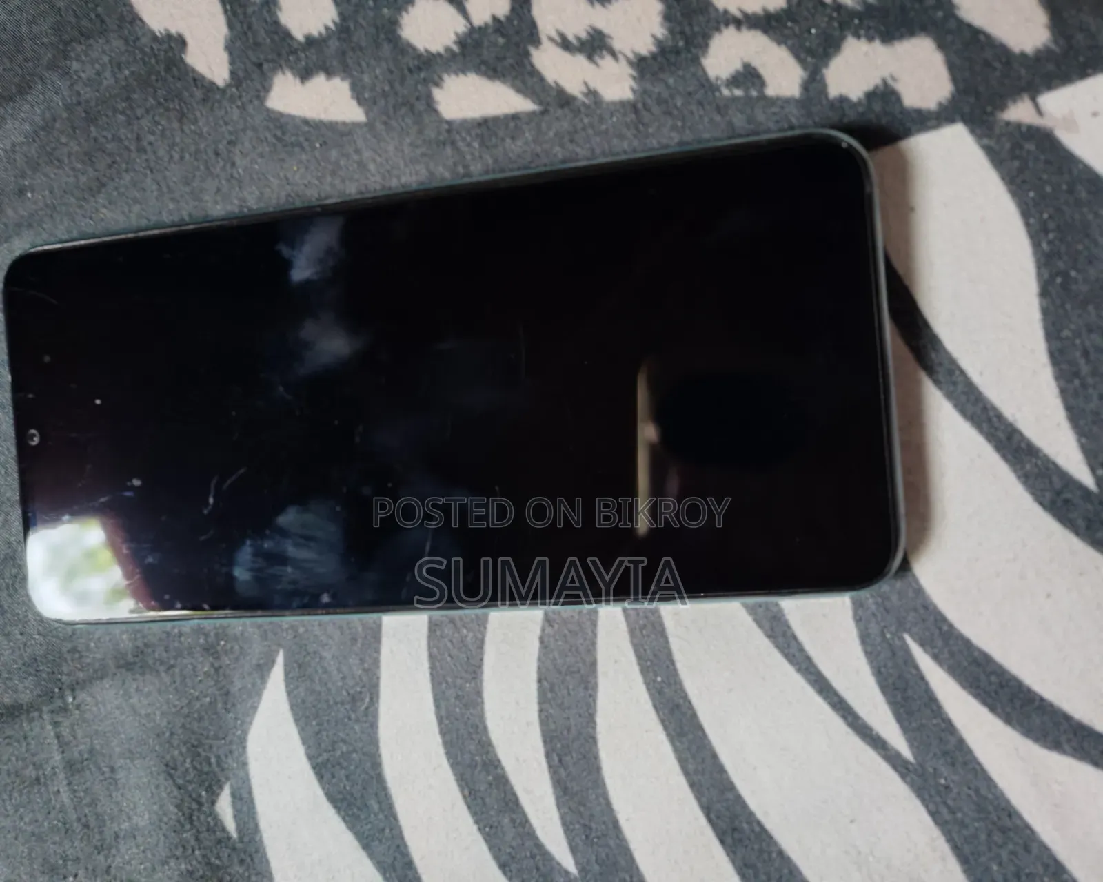 Realme C33 128 GB