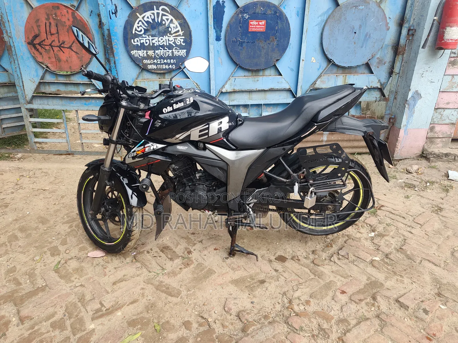সুজুকি গিক্সার ২০১৮ কালো