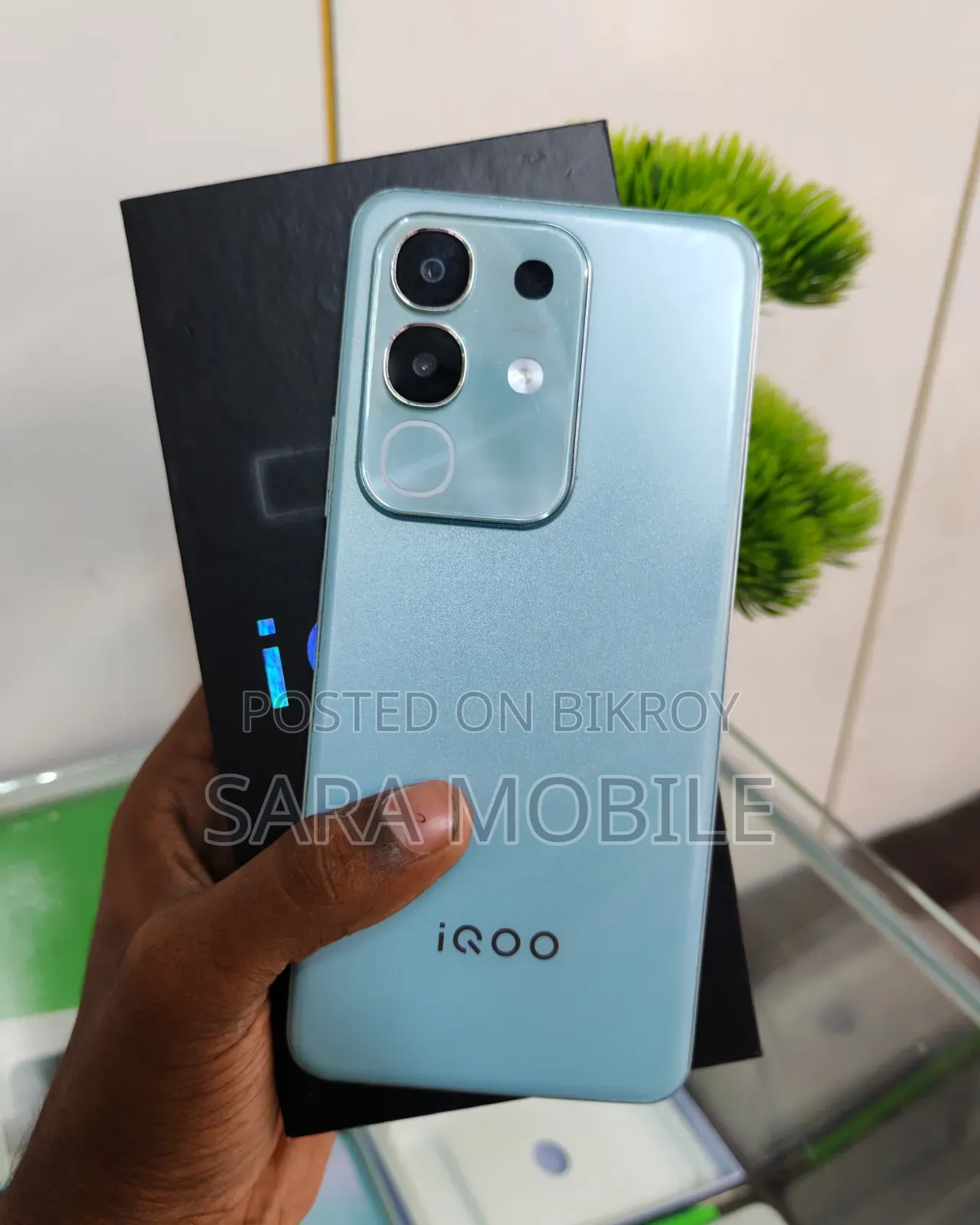 Vivo iQOO Z10x 128 GB Blue