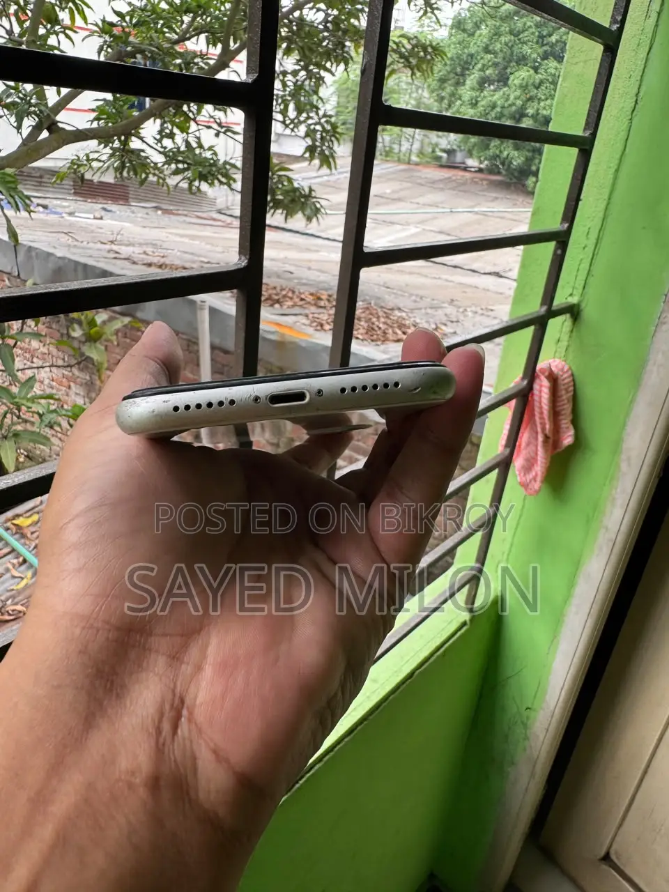 Apple iPhone 11 128 GB White